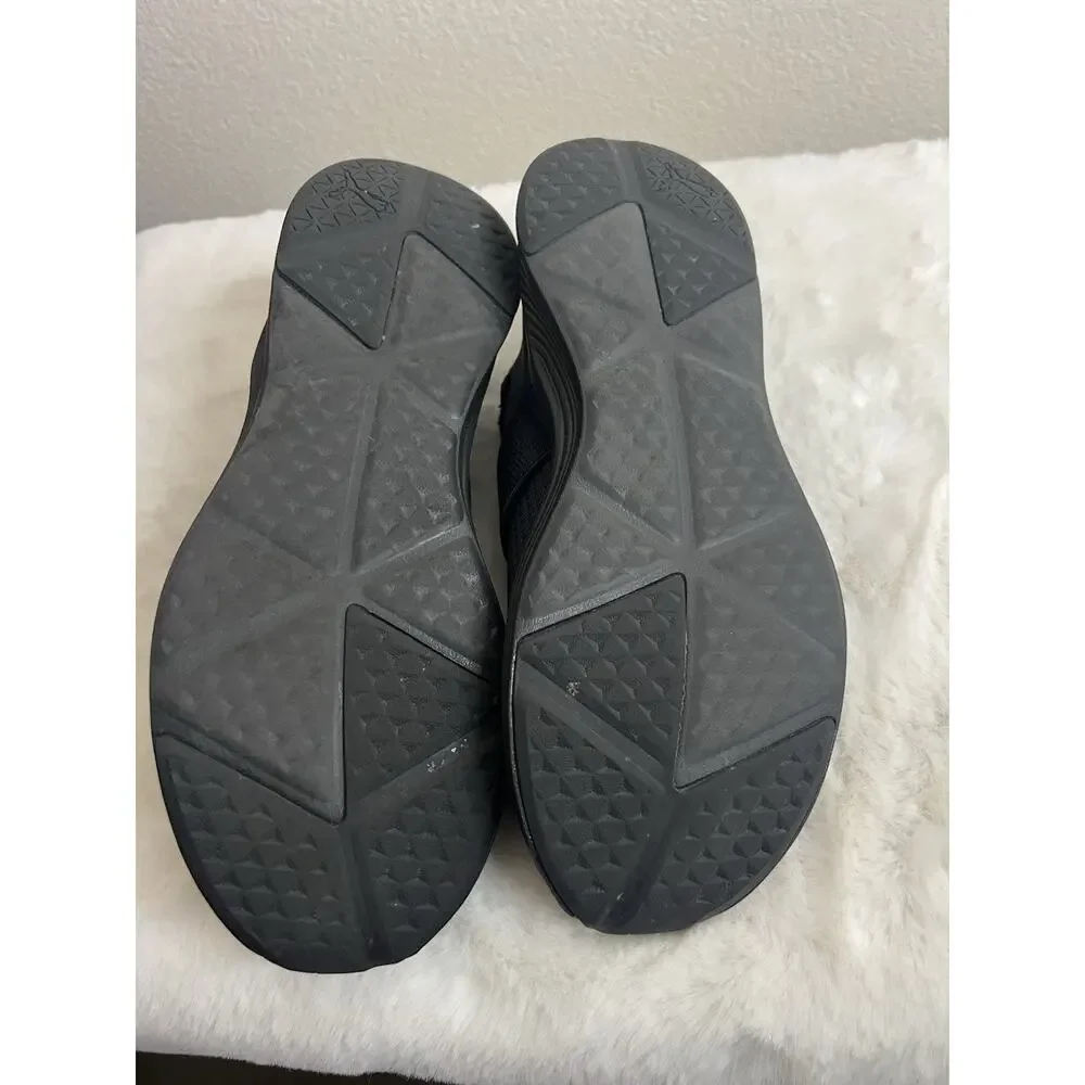 PUMA Sneakers Shoes Womens Athletic 8.5 Black White Tie - Picture 5 of 6